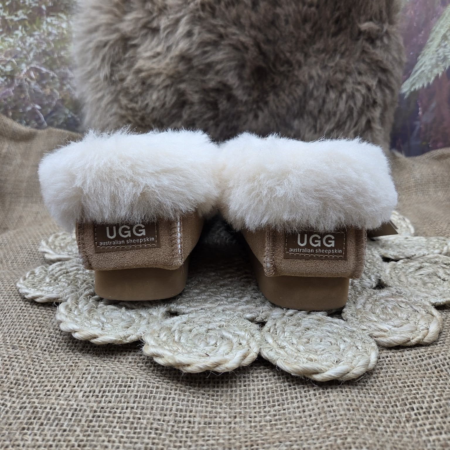 UGG Sheepskin Moccasin chestnut back